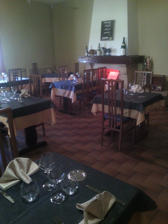 Livron-sur-Drôme Logis Hotel Des Voyageurs Restaurant La Bonne Tabl'Hay מראה חיצוני תמונה