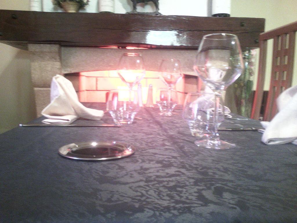 Livron-sur-Drôme Logis Hotel Des Voyageurs Restaurant La Bonne Tabl'Hay מראה חיצוני תמונה