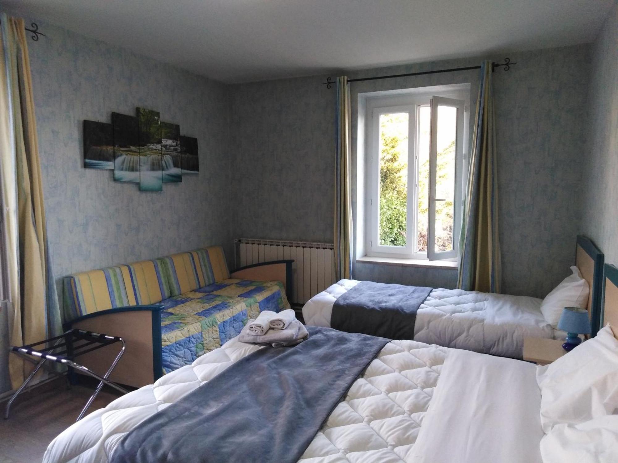 Livron-sur-Drôme Logis Hotel Des Voyageurs Restaurant La Bonne Tabl'Hay מראה חיצוני תמונה