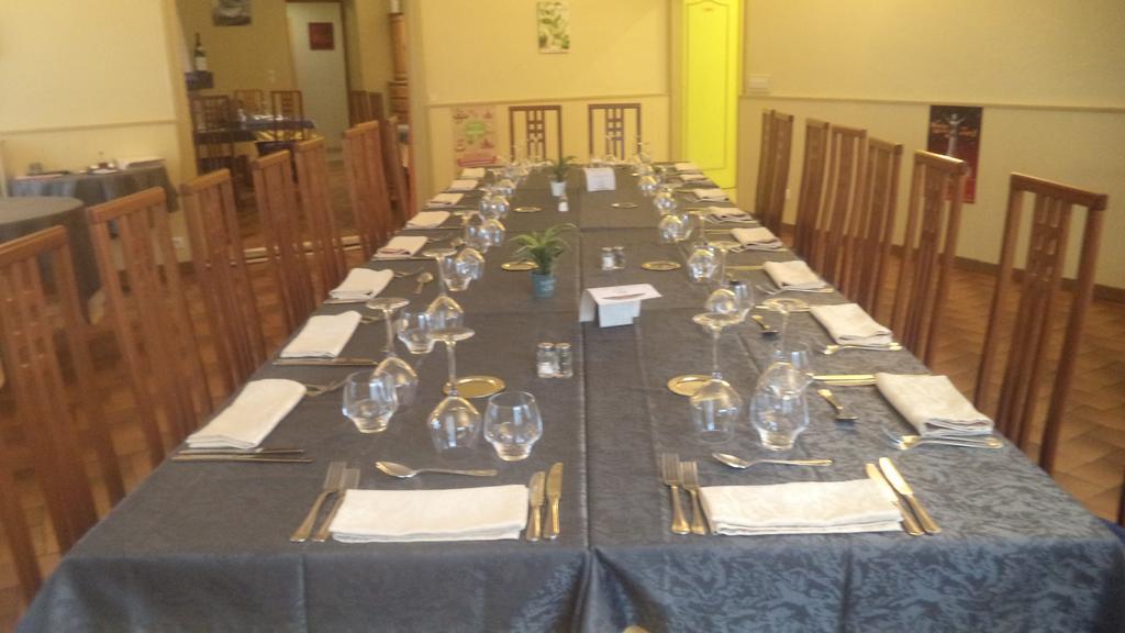 Livron-sur-Drôme Logis Hotel Des Voyageurs Restaurant La Bonne Tabl'Hay מראה חיצוני תמונה