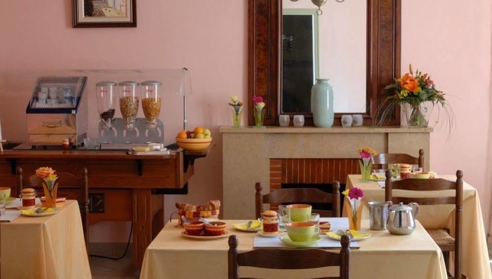 Livron-sur-Drôme Logis Hotel Des Voyageurs Restaurant La Bonne Tabl'Hay מראה חיצוני תמונה