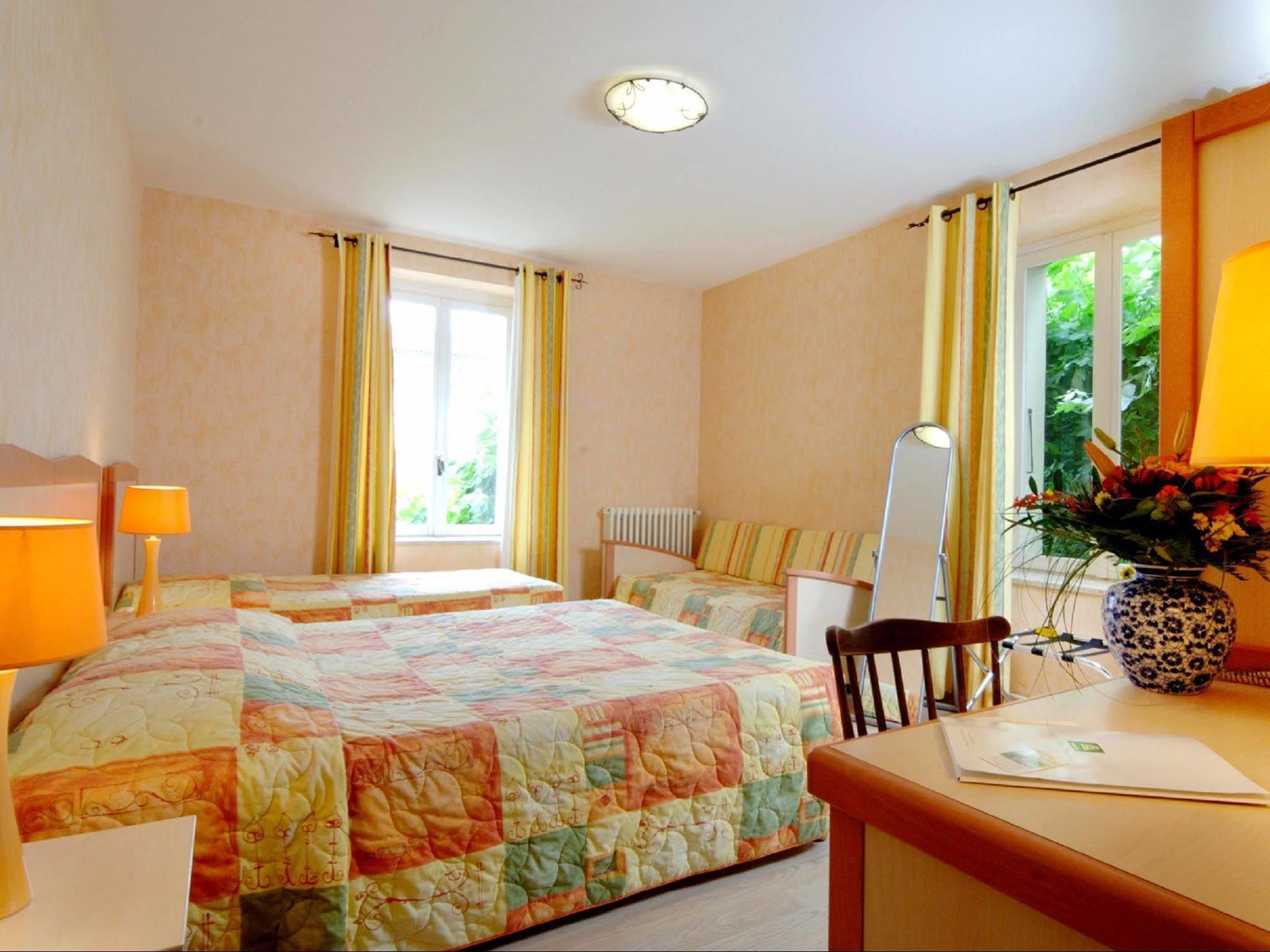 Livron-sur-Drôme Logis Hotel Des Voyageurs Restaurant La Bonne Tabl'Hay מראה חיצוני תמונה
