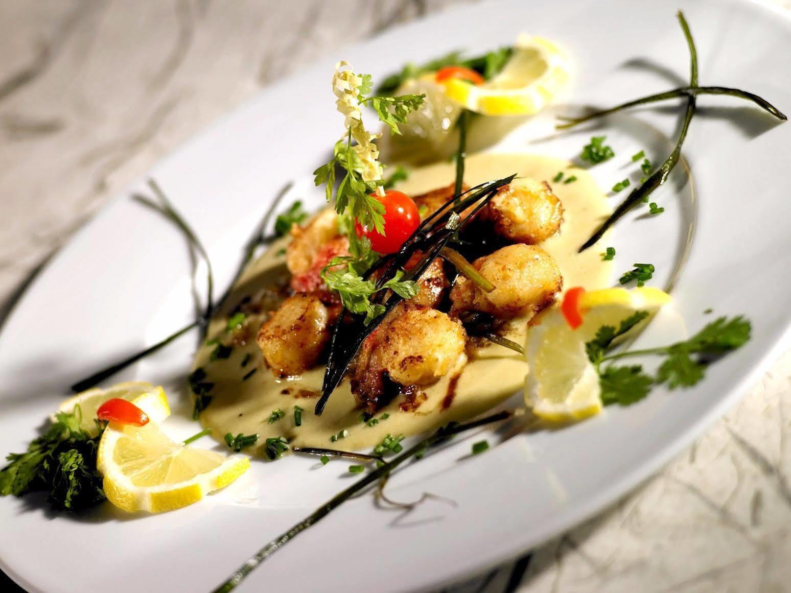 Livron-sur-Drôme Logis Hotel Des Voyageurs Restaurant La Bonne Tabl'Hay מראה חיצוני תמונה
